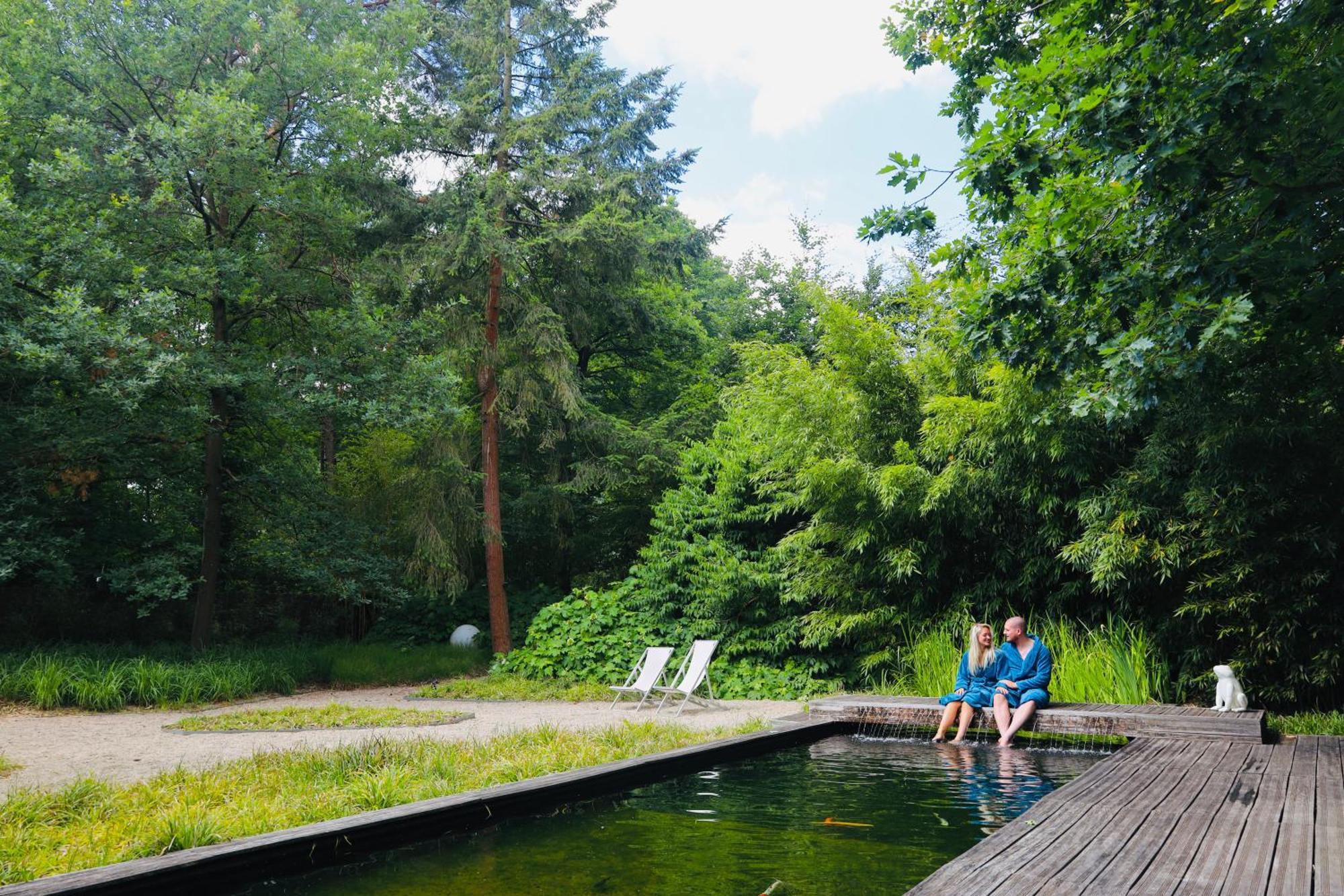 Nooz - Something Different? Villa Grobbendonk Bagian luar foto